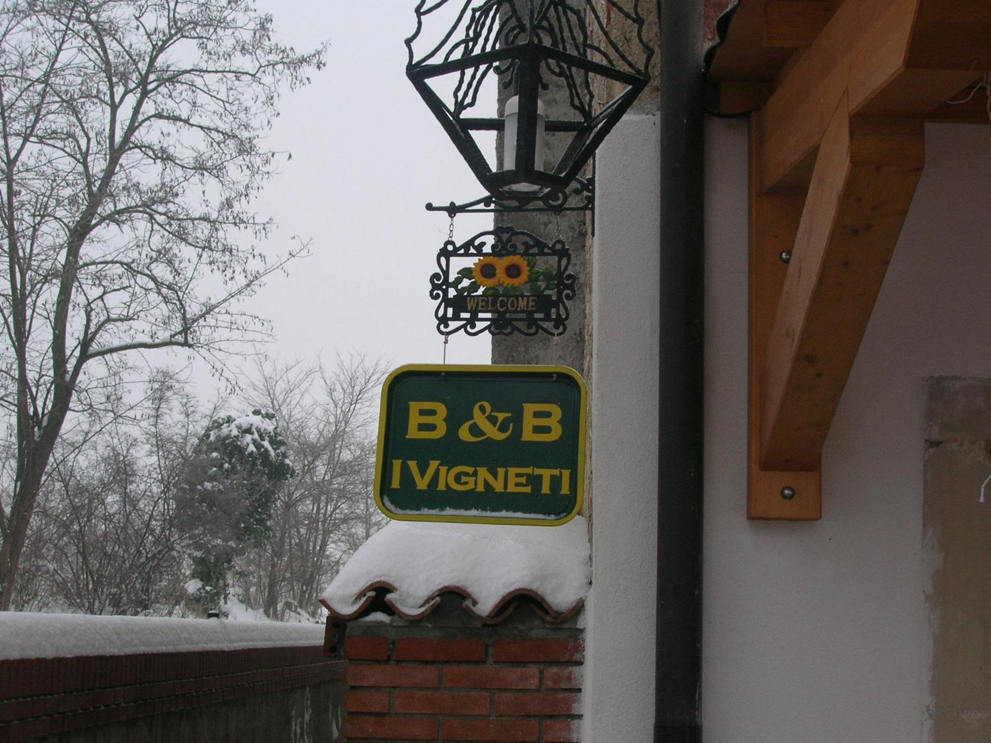 I Vigneti Bed & Breakfast Salionze Zewnętrze zdjęcie